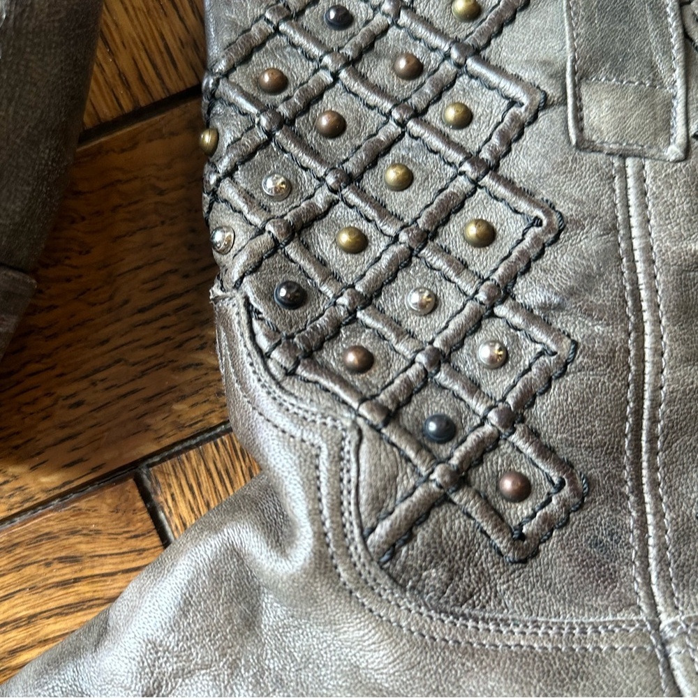 Frye Studded Ankle Boots sz 11 women's - Picture 5 of 6